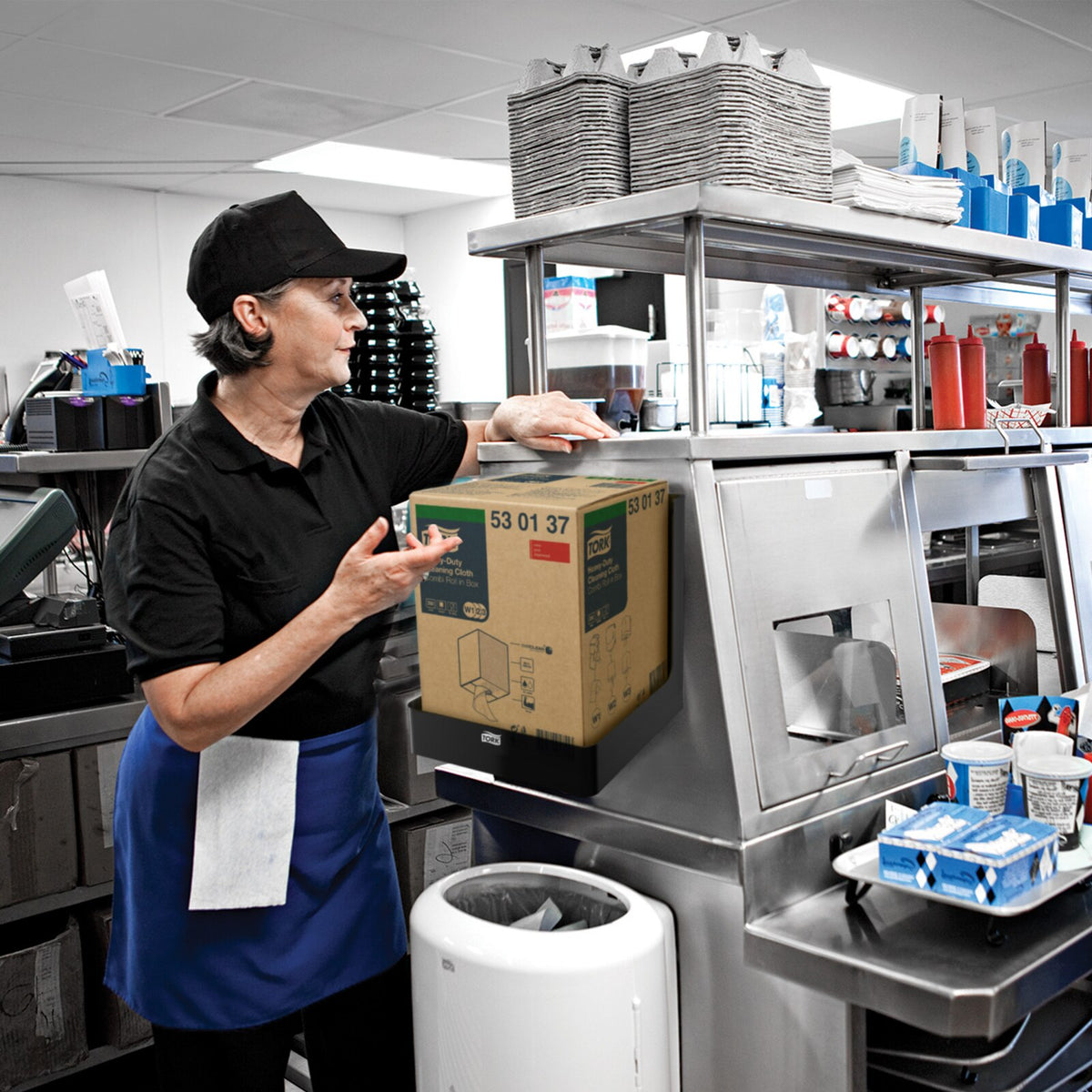 Tork Dispenser Combi Roll in Box nero W3